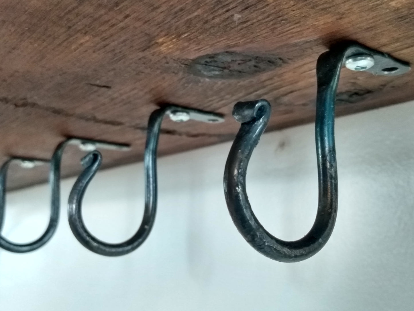 Undermount Wall Hooks