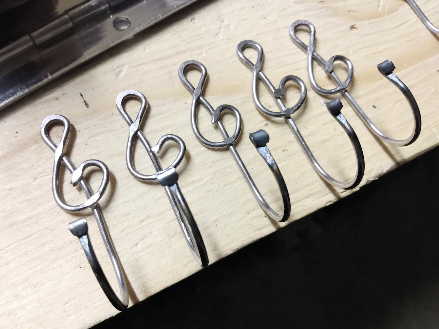 Small Treble Clef Key Hooks (Set of 5)