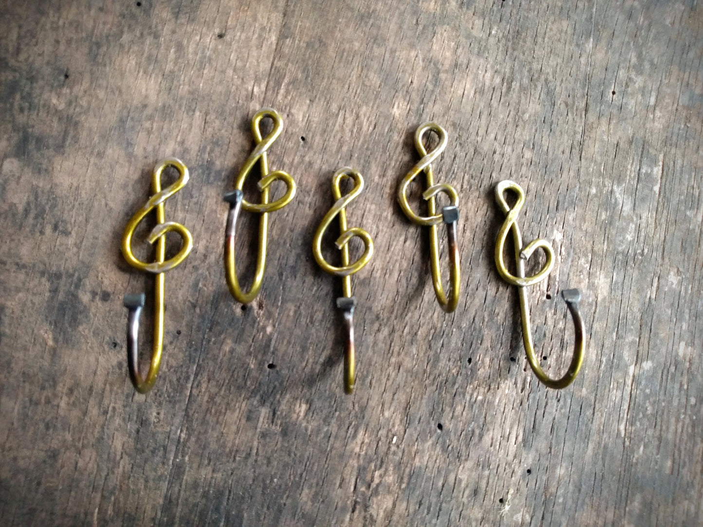 Small Treble Clef Key Hooks (Set of 5)