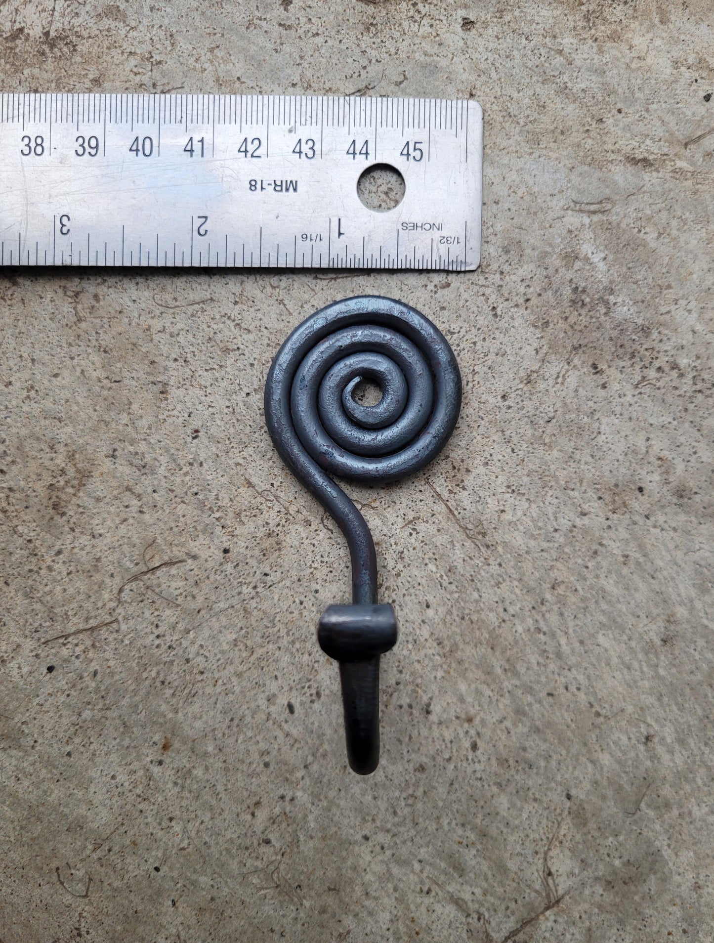 Spiral Wall Hooks