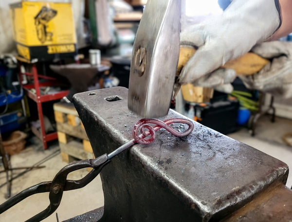 Simplified Blacksmithing Experience for Beginners (Forged Souvenir Workshop)