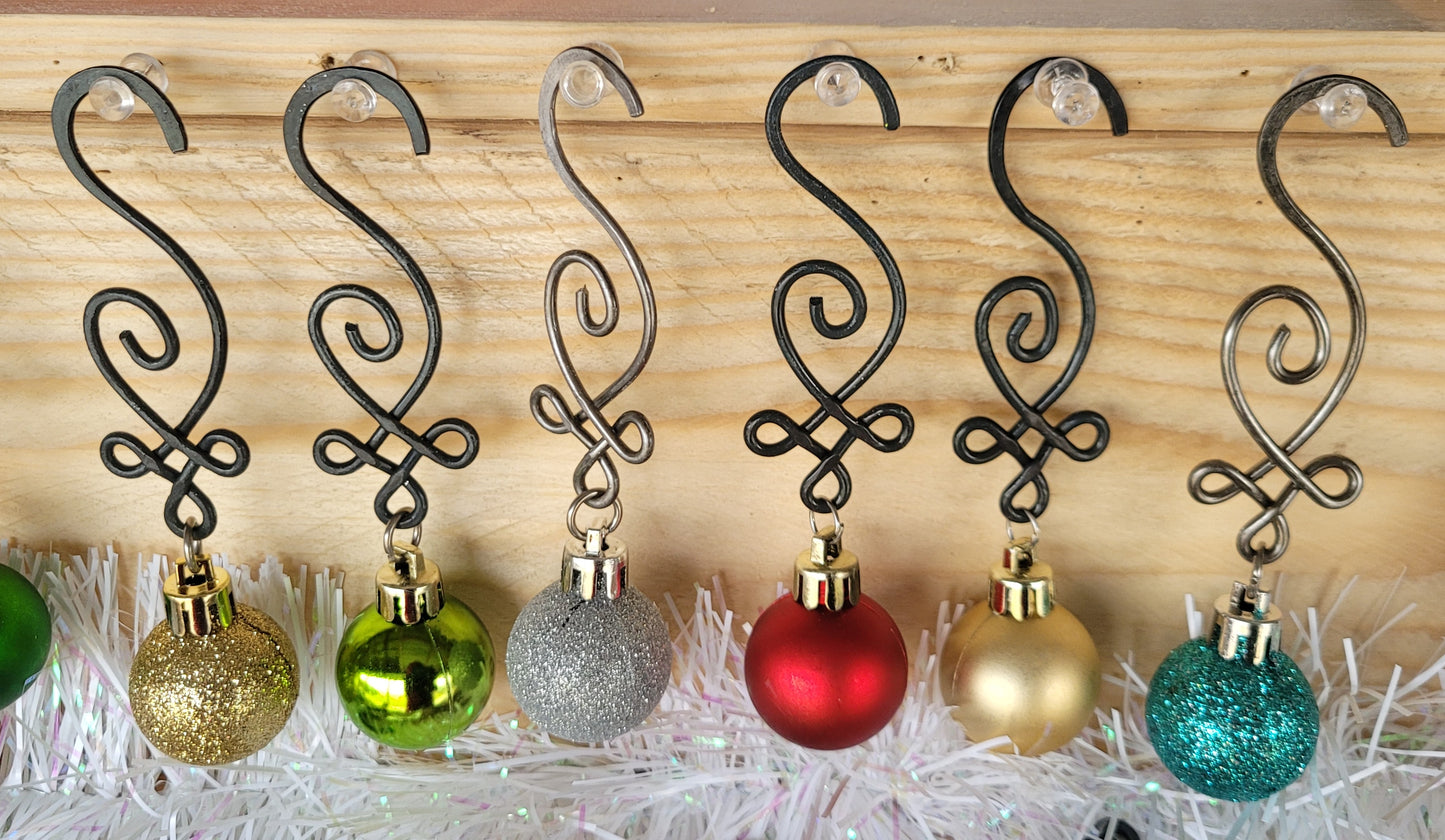 Scroll Design Christmas Ornament