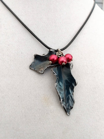 Forged Steel Holly Necklace